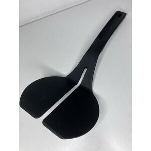 The Pampered Chef Black Plastic Nylon Panini Spatula #2352